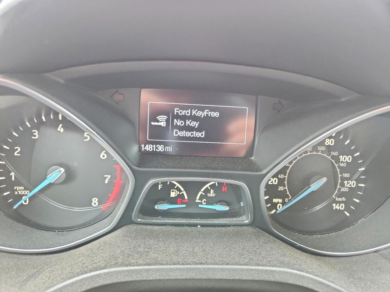 2019 FORD ESCAPE SE photo 18