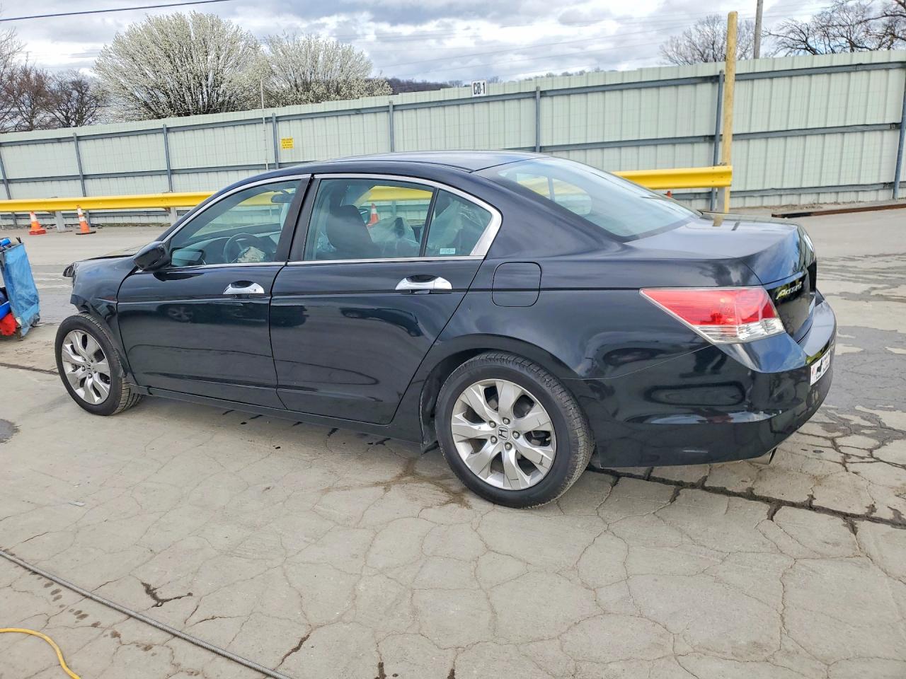 2009 HONDA ACCORD EX photo 3
