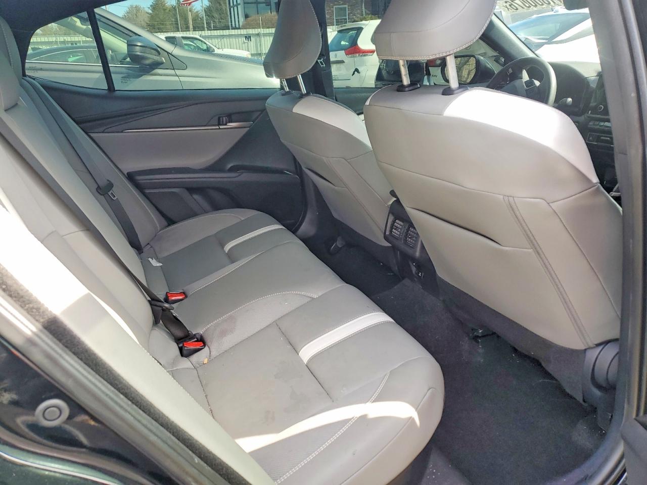 2025 TOYOTA CAMRY SE photo 19