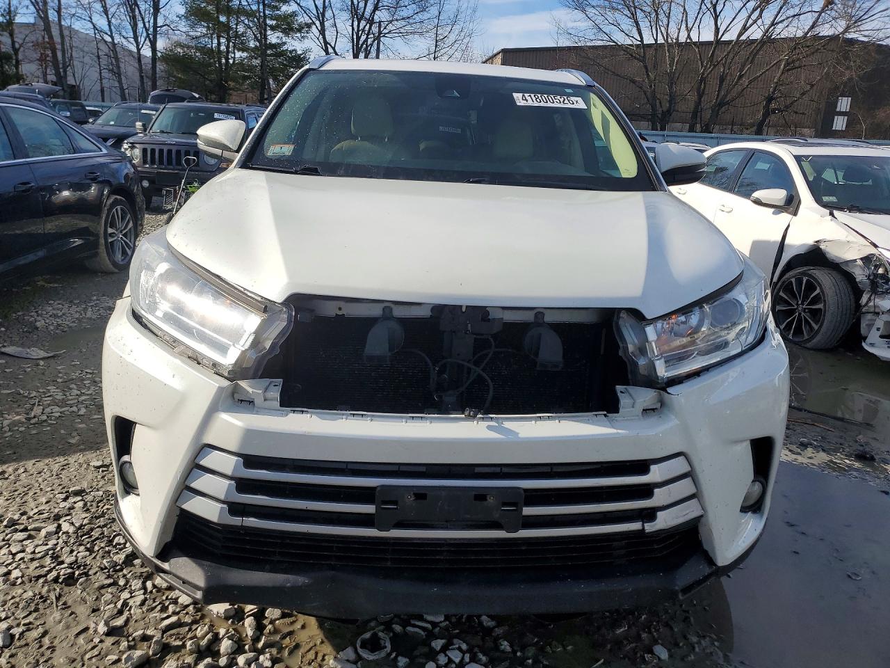 2017 TOYOTA HIGHLANDER XLE photo 9