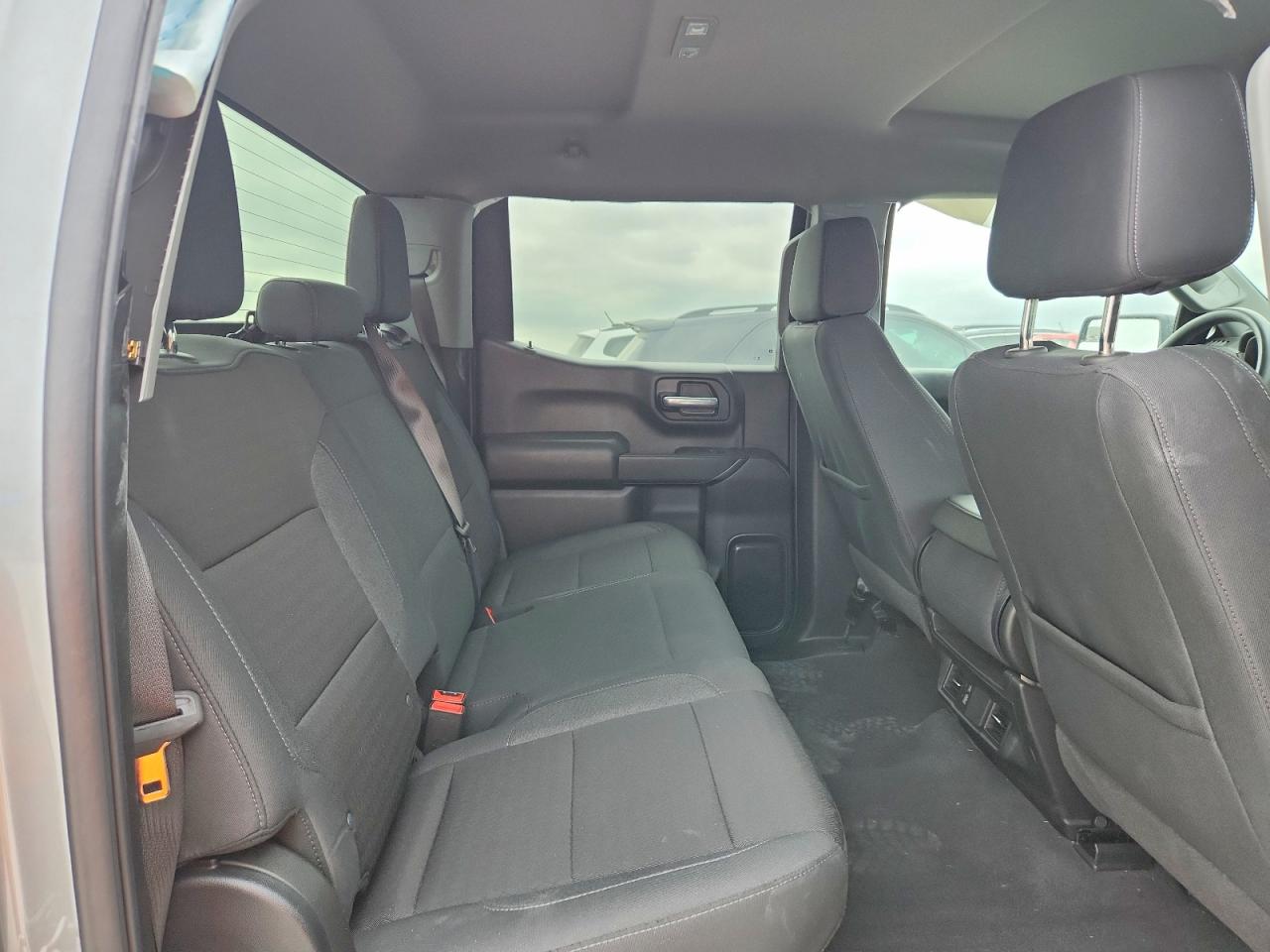 2025 CHEVROLET SILVERADO C1500 CUSTOM photo 19