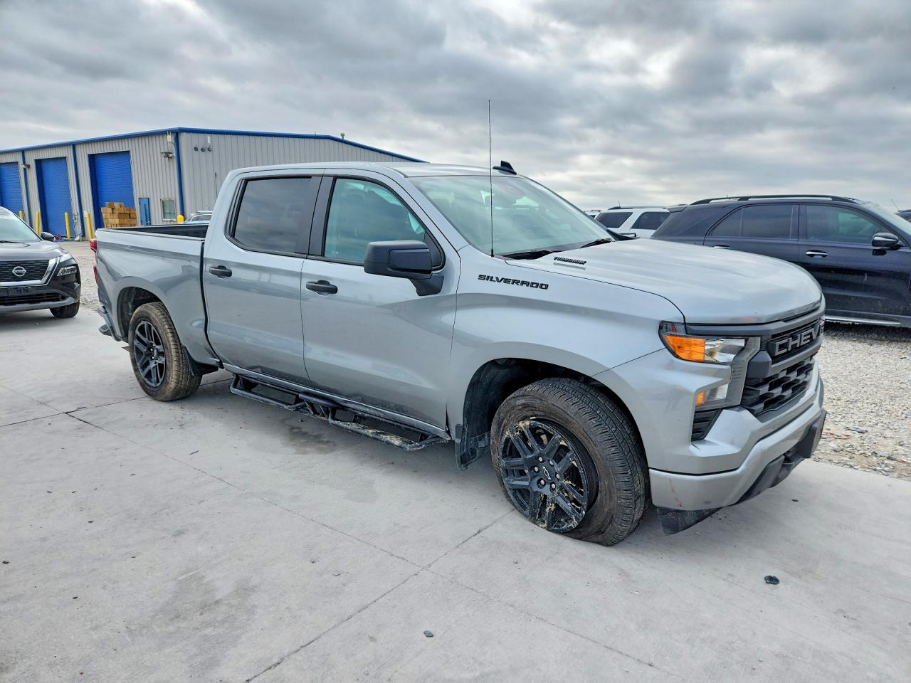 2025 CHEVROLET SILVERADO C1500 CUSTOM photo 7