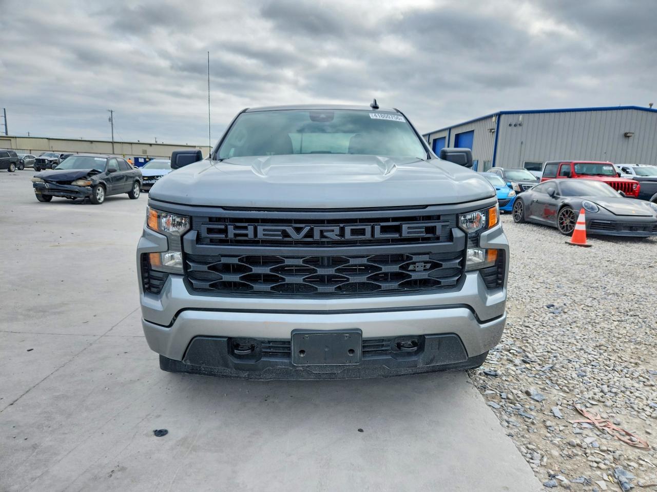 2025 CHEVROLET SILVERADO C1500 CUSTOM photo 9