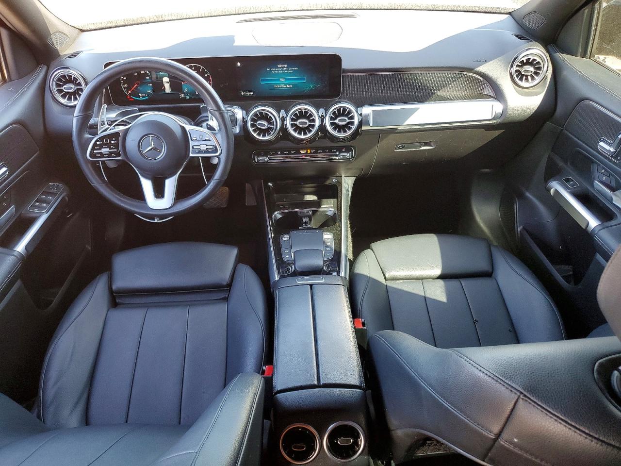 2021 MERCEDES-BENZ GLB 250 photo 8
