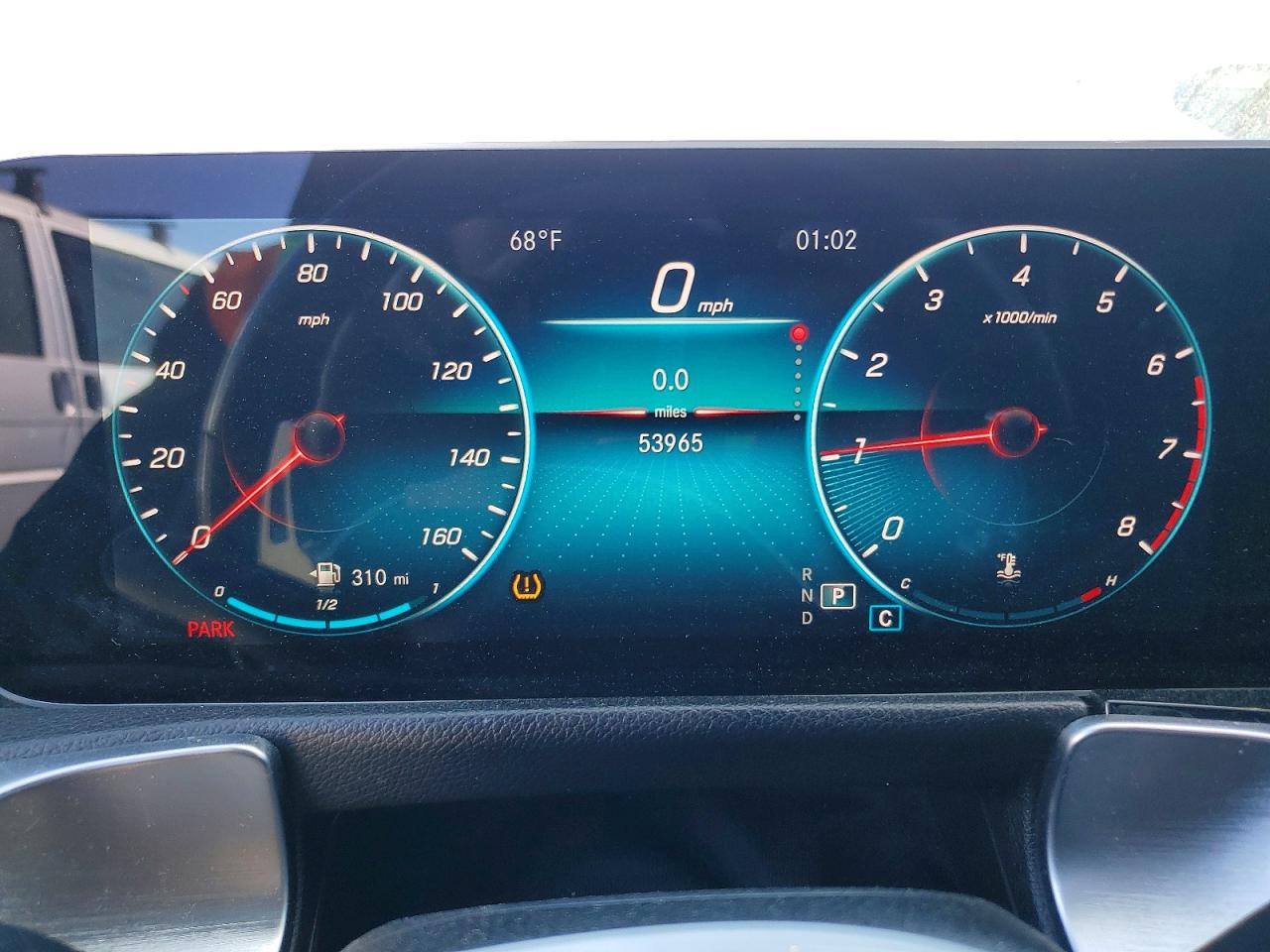 2021 MERCEDES-BENZ GLB 250 photo 9