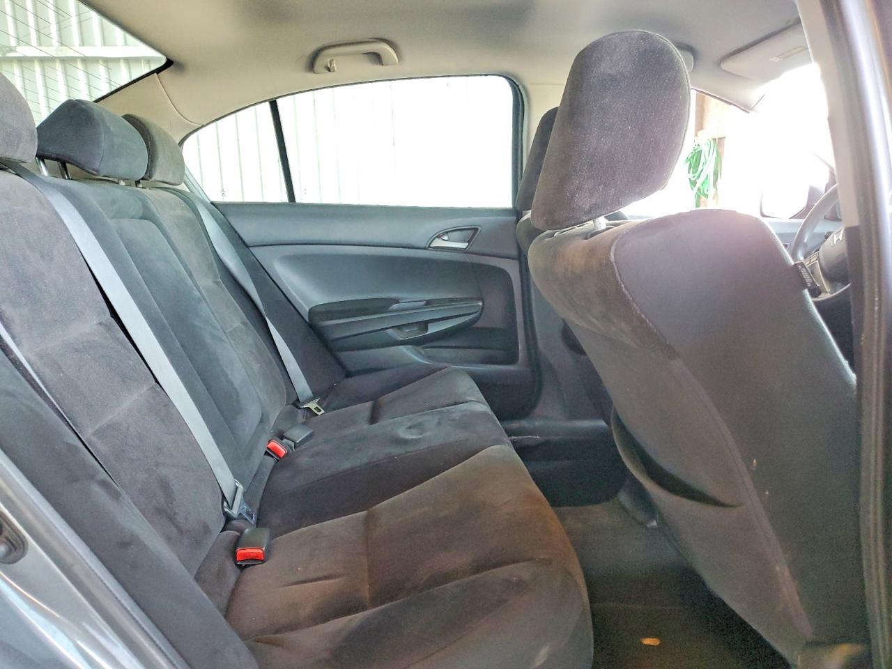 2010 HONDA ACCORD LX photo 10