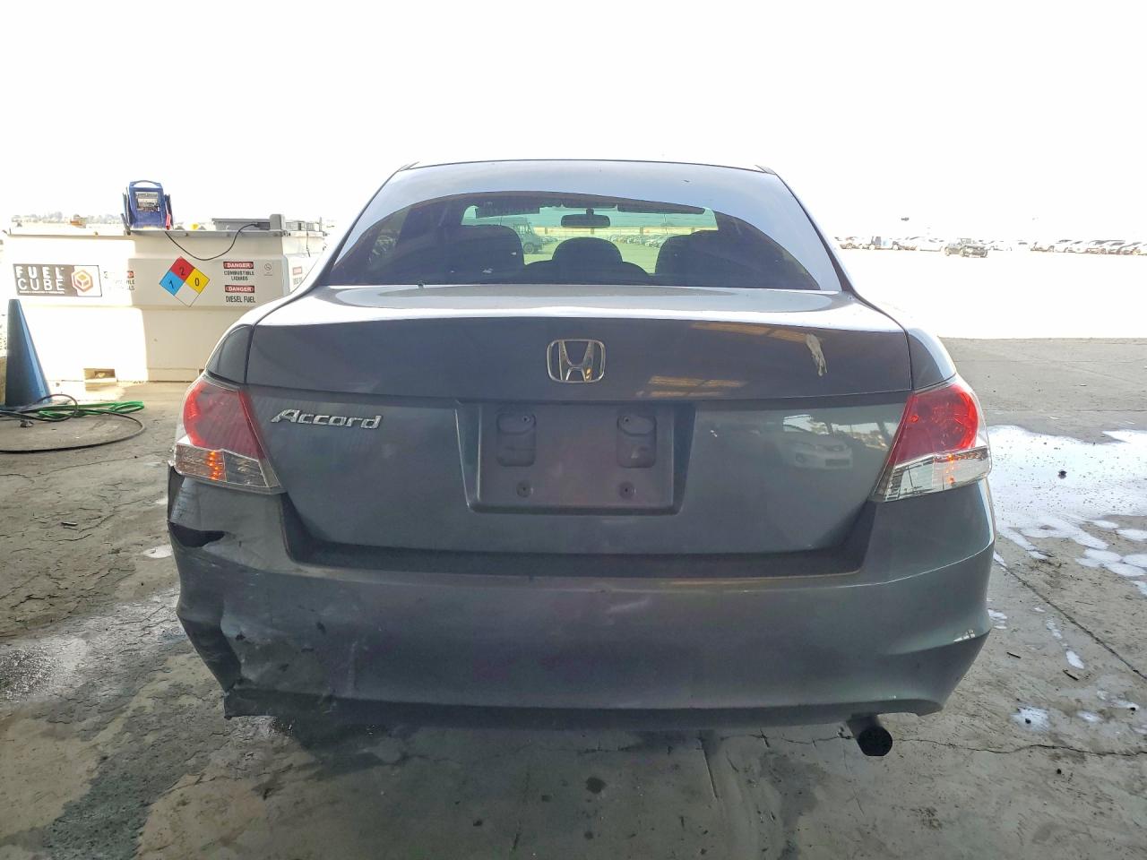 2010 HONDA ACCORD LX photo 6