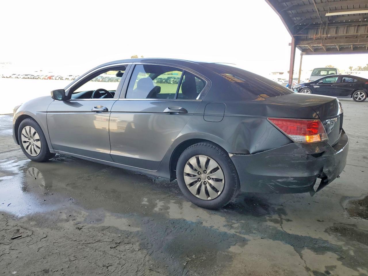 2010 HONDA ACCORD LX photo 2