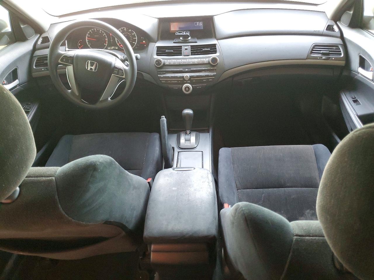 2010 HONDA ACCORD LX photo 8