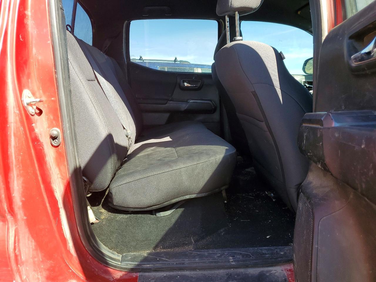 2017 TOYOTA TACOMA TRD SPORT photo 10