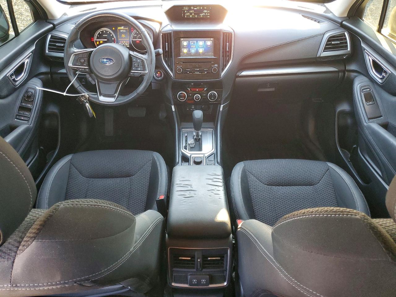 2021 SUBARU FORESTER PREMIUM photo 8