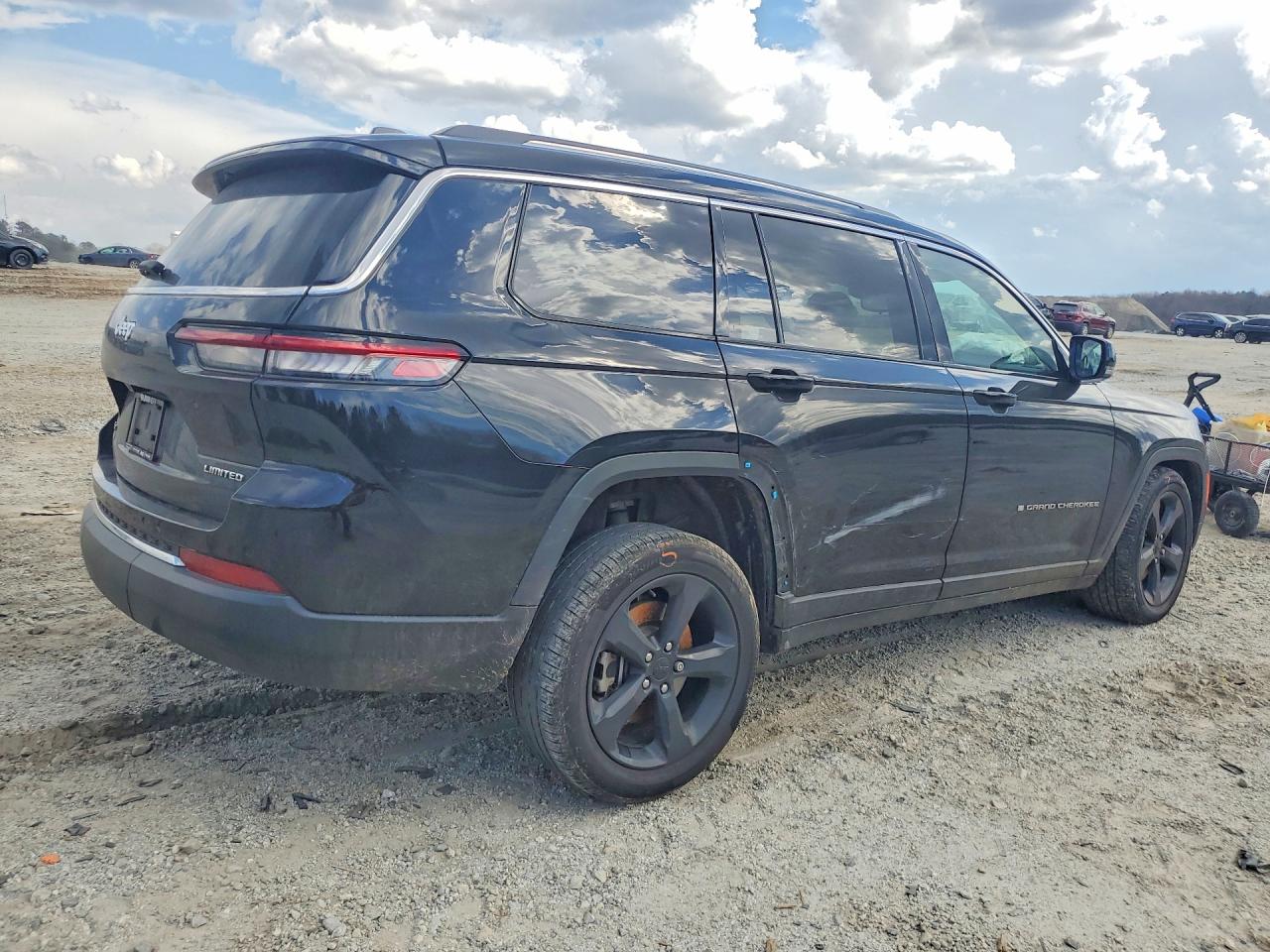 2023 JEEP GRAND CHEROKEE L LIMITED photo 5