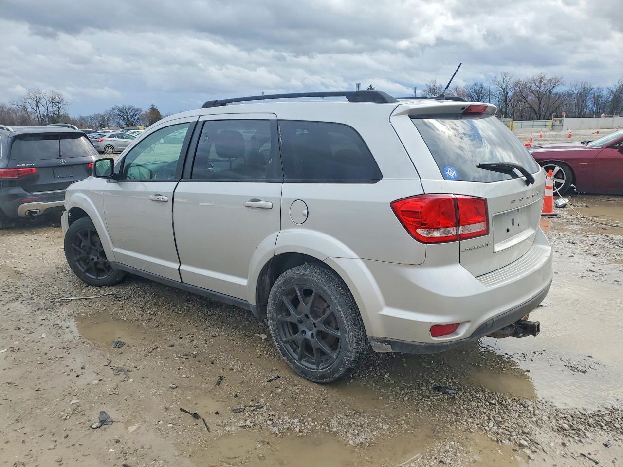 2014 DODGE JOURNEY SXT photo 3