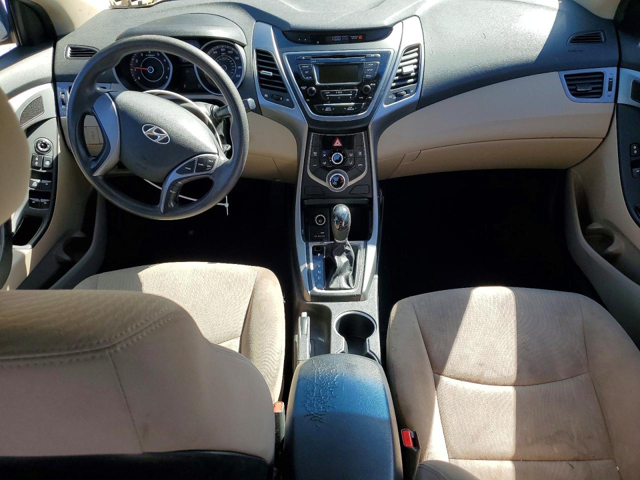 2016 HYUNDAI ELANTRA SE photo 15
