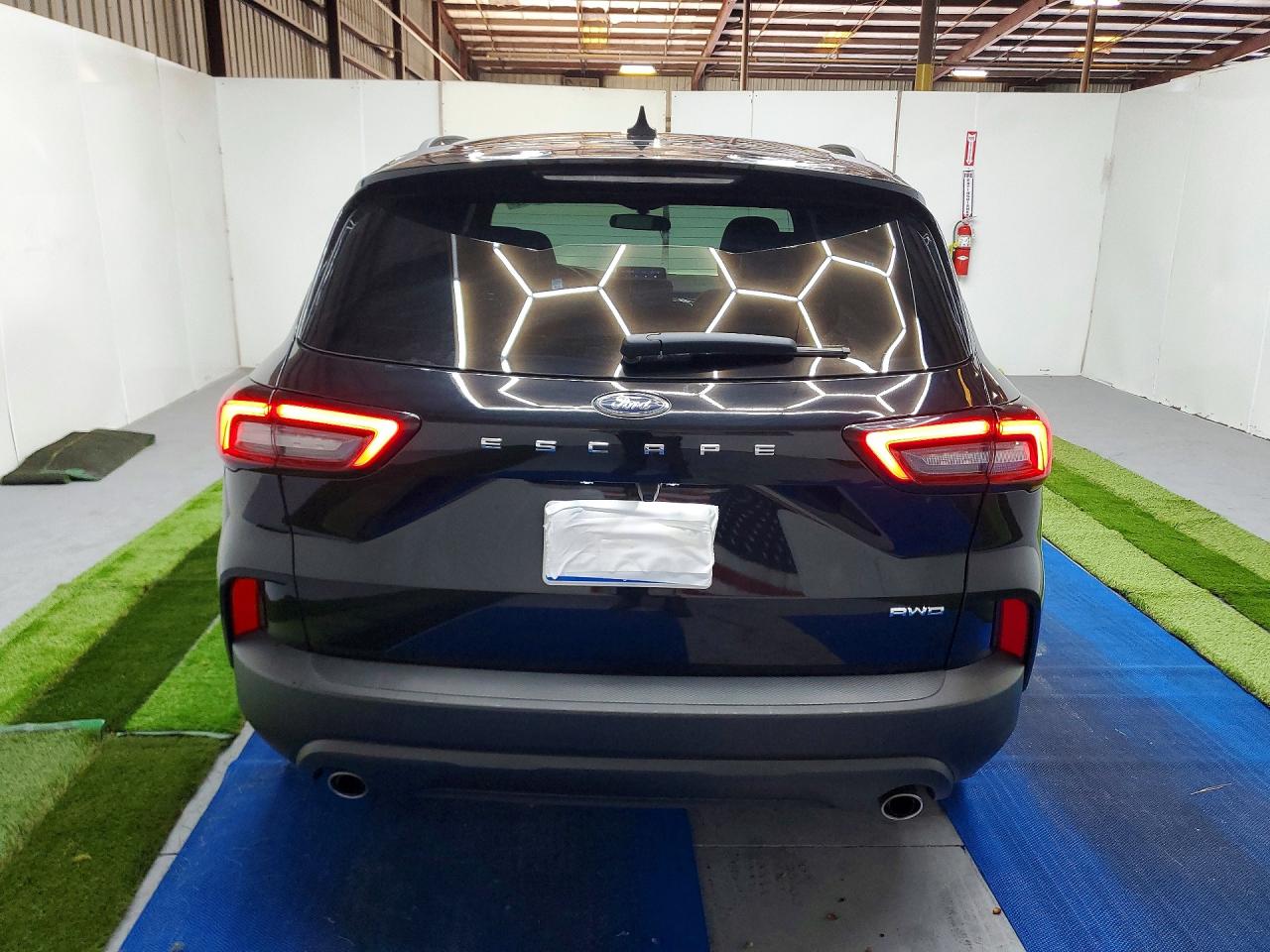 2025 FORD ESCAPE ST LINE SELECT photo 16