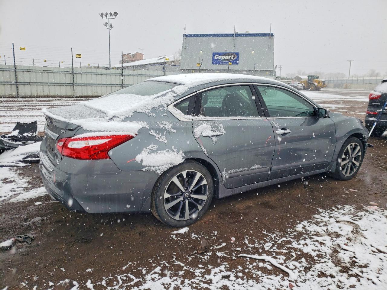 2016 NISSAN ALTIMA 2.5 SR photo 3