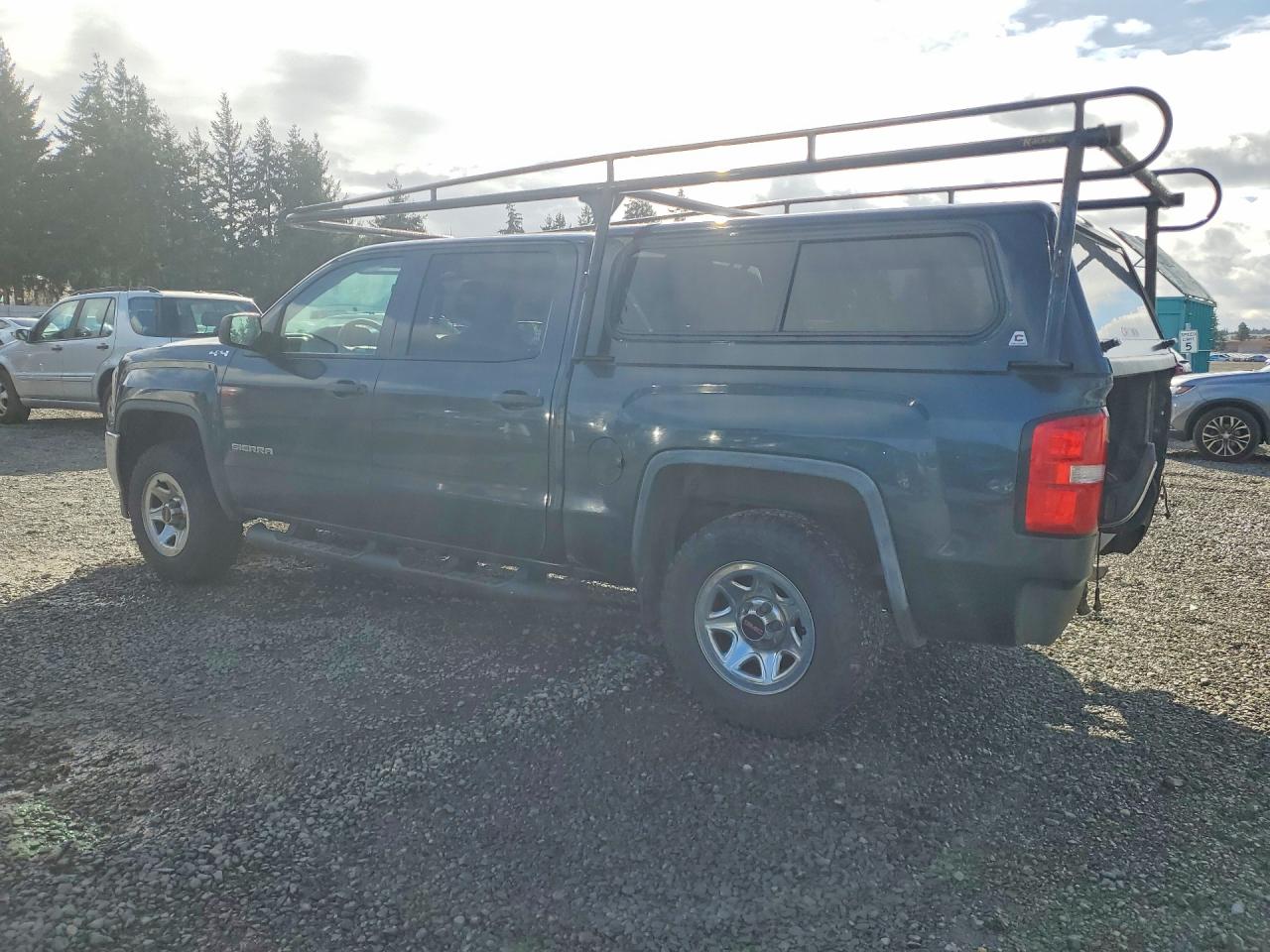 2017 GMC SIERRA K1500 photo 3