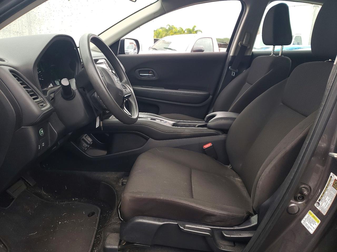 2016 HONDA HR-V LX photo 7