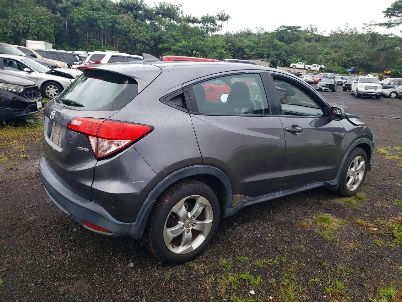 2016 HONDA HR-V LX photo 3