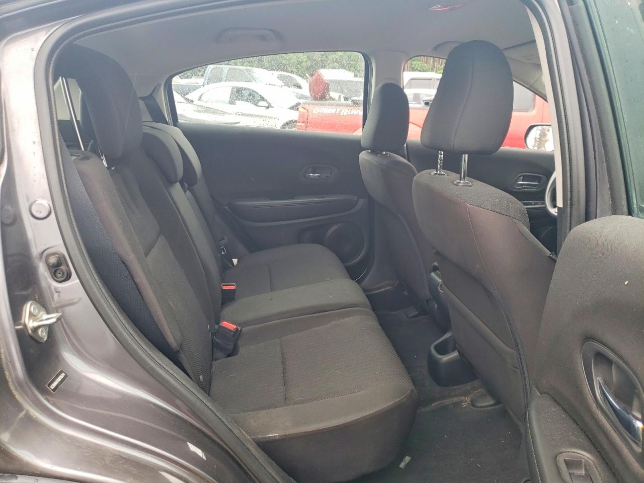 2016 HONDA HR-V LX photo 11