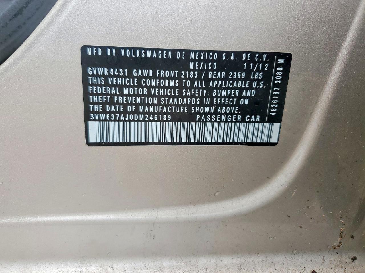 2013 VOLKSWAGEN JETTA photo 12