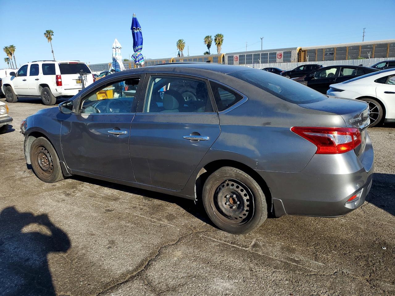 2019 NISSAN SENTRA S photo 4