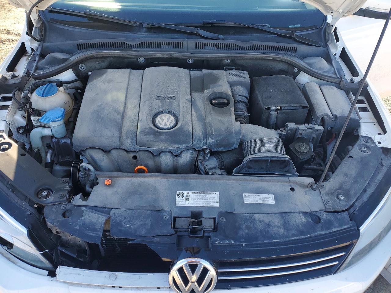 2013 VOLKSWAGEN JETTA SE photo 31