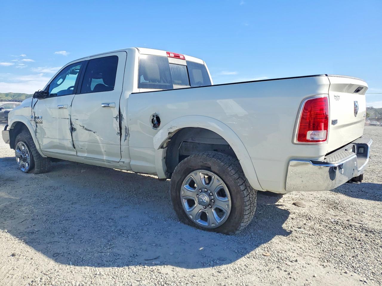 2018 RAM 2500 LARAMIE photo 4
