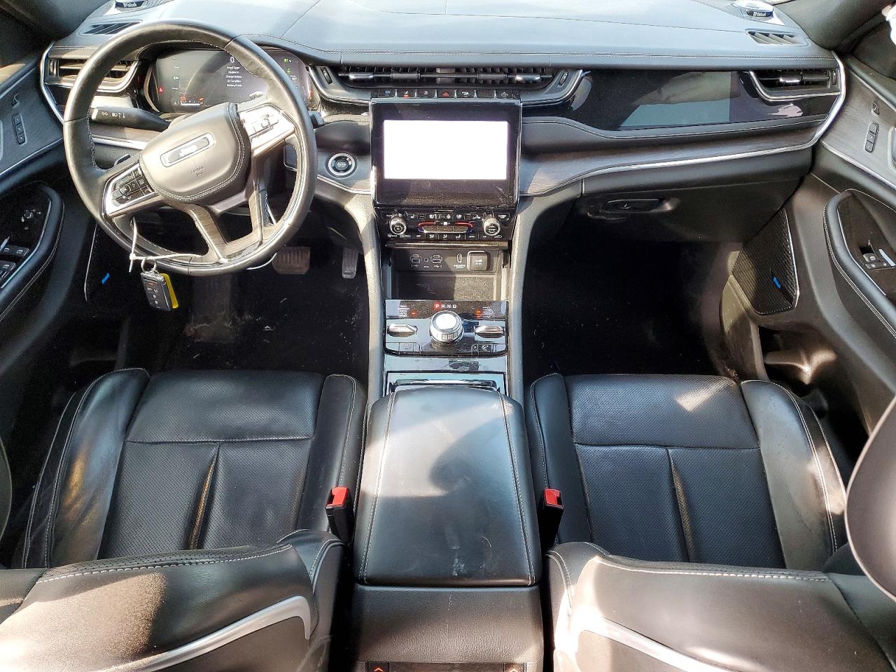 2023 JEEP GRAND CHEROKEE OVERLAND 4XE photo 22