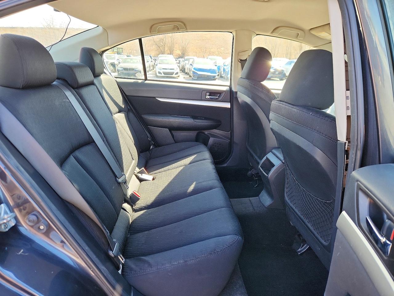 2011 SUBARU LEGACY 2.5I photo 28