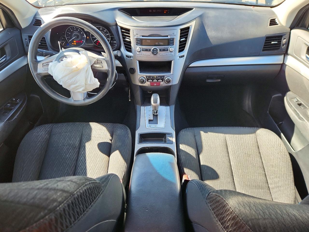 2011 SUBARU LEGACY 2.5I photo 22