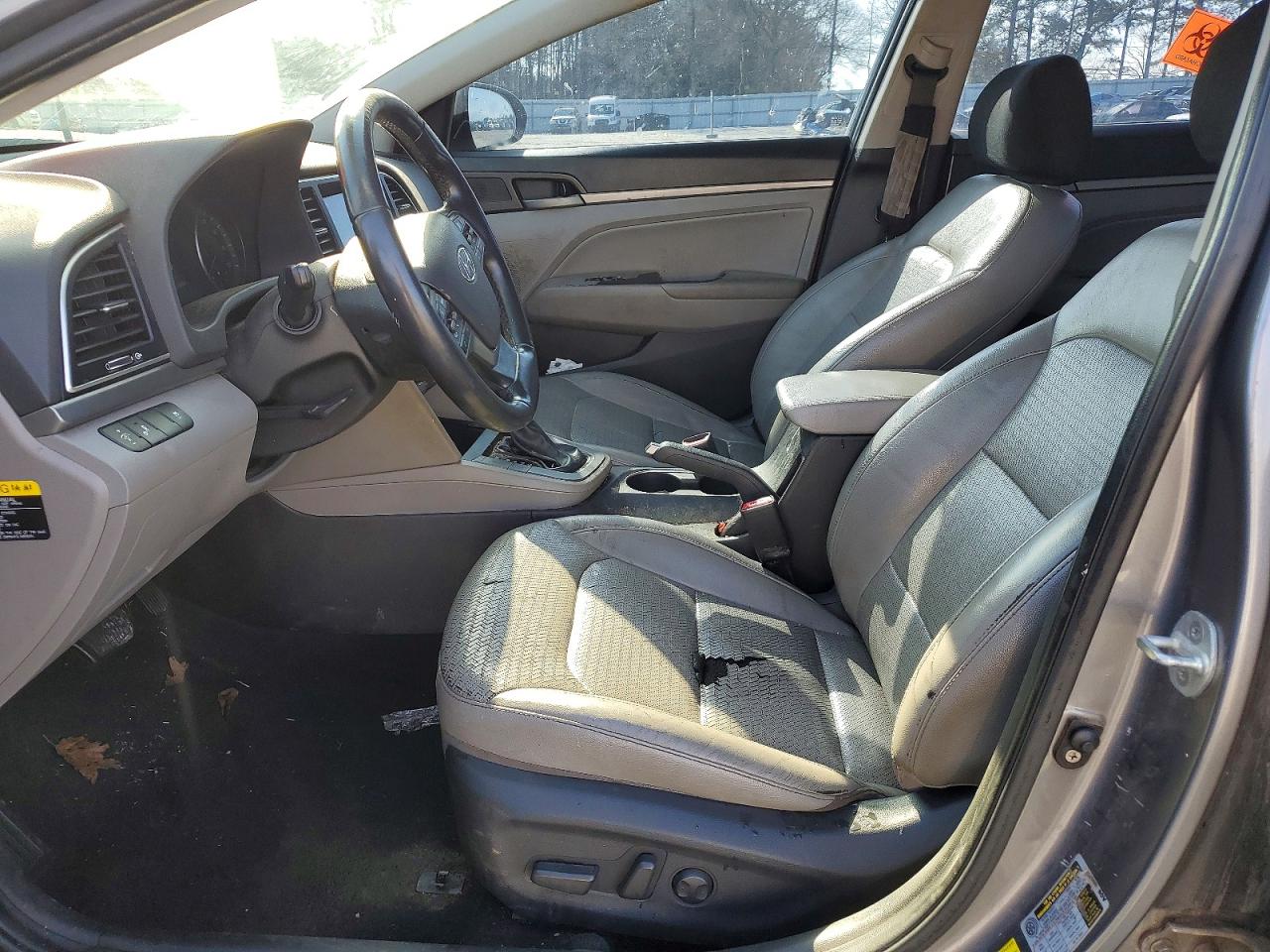 2017 HYUNDAI ELANTRA LIMITED photo 7