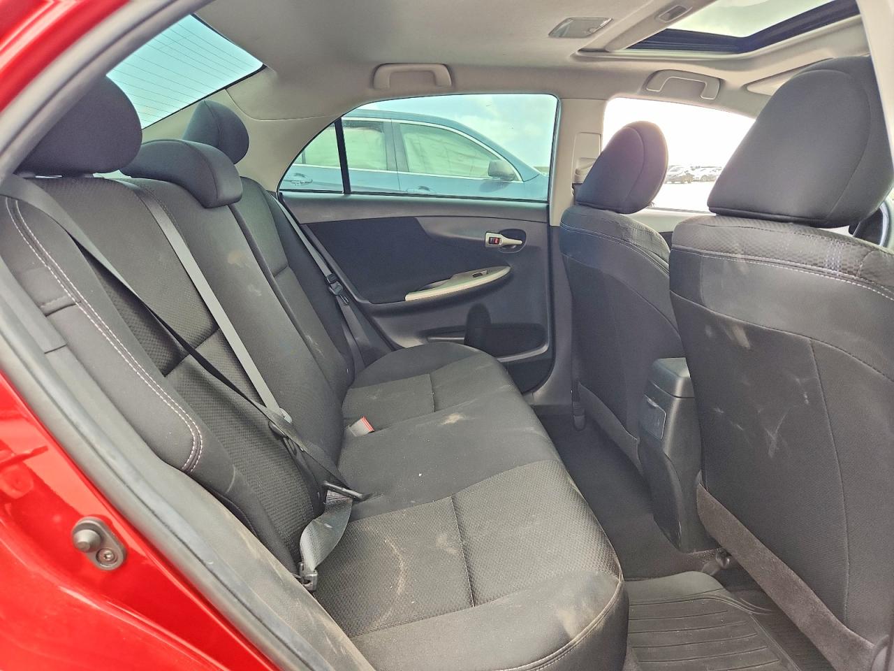 2012 TOYOTA COROLLA S photo 10