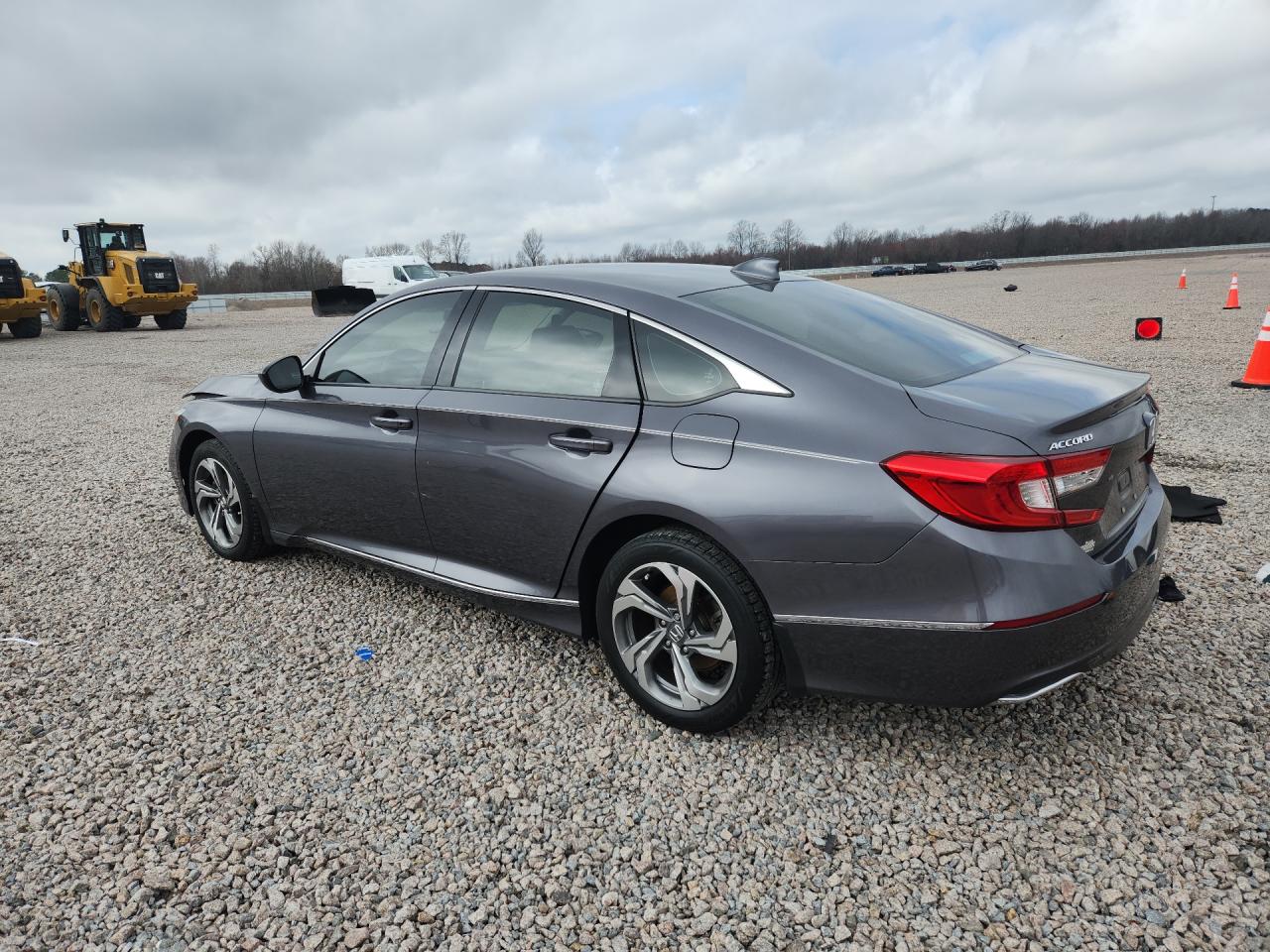 2020 HONDA ACCORD EX photo 2