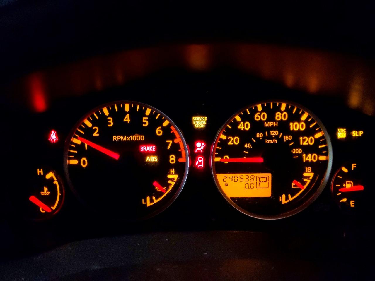 2006 NISSAN PATHFINDER S photo 25