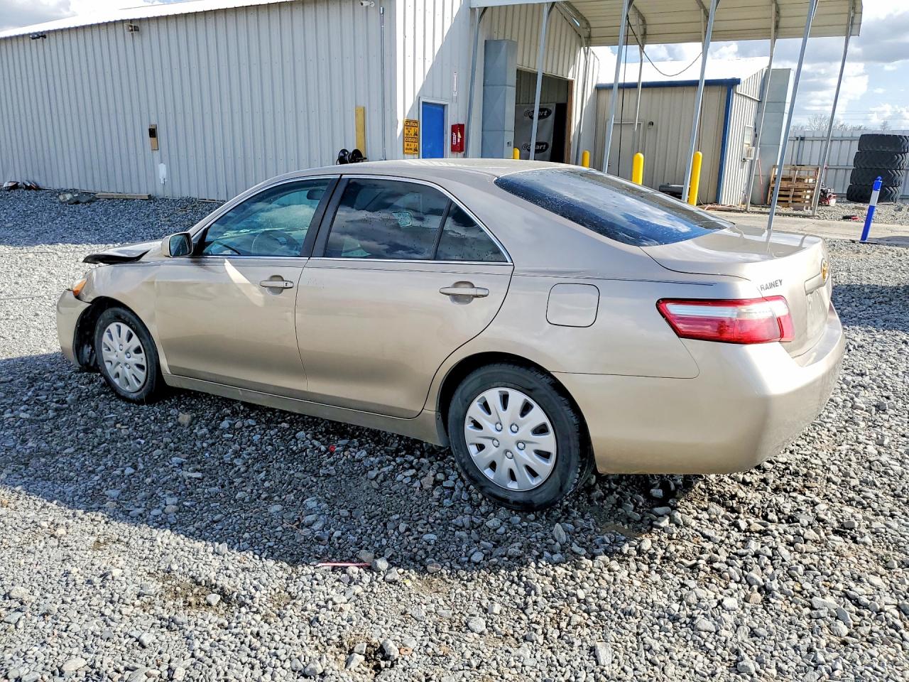 2007 TOYOTA CAMRY LE photo 3