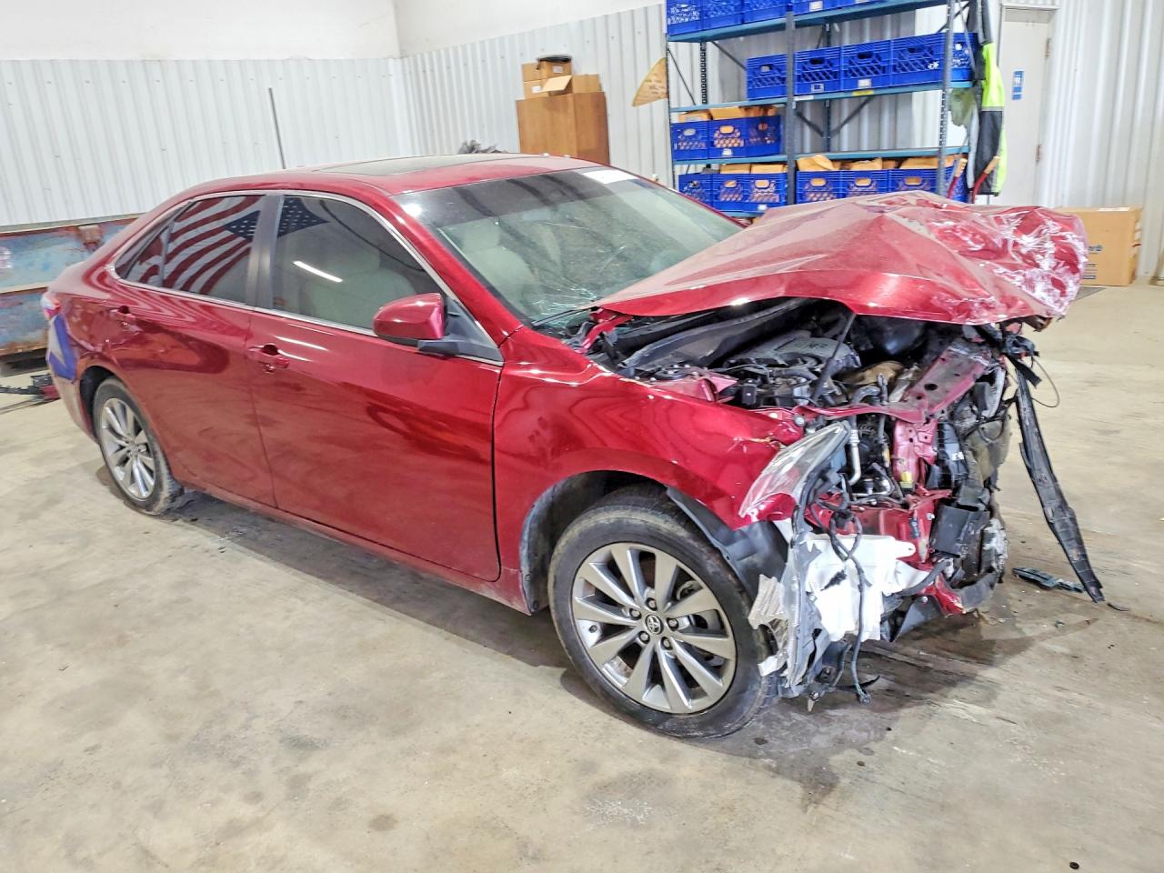 2015 TOYOTA CAMRY XLE photo 7