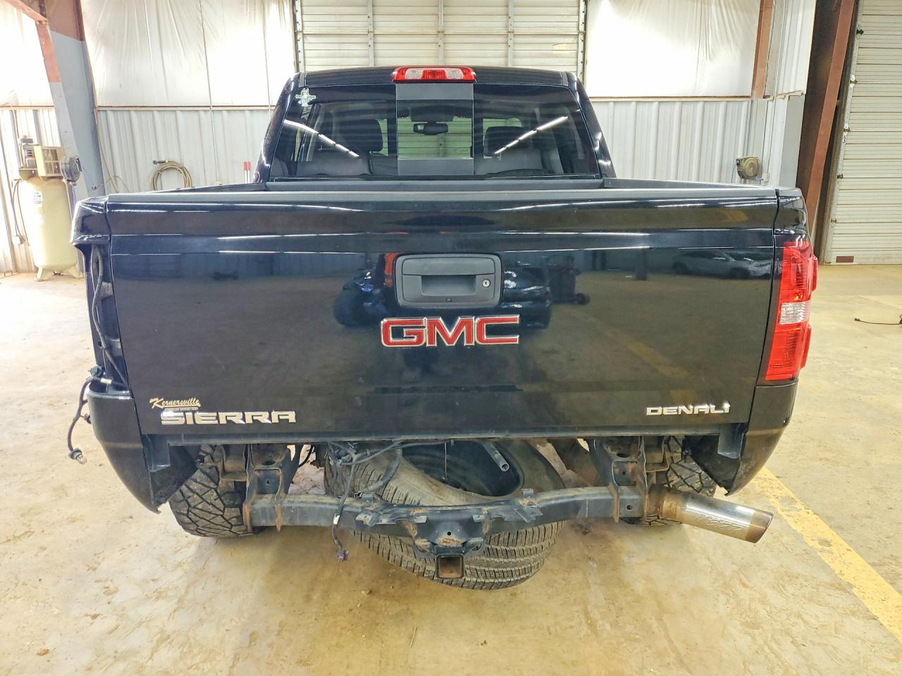 2015 GMC SIERRA K1500 DENALI photo 6