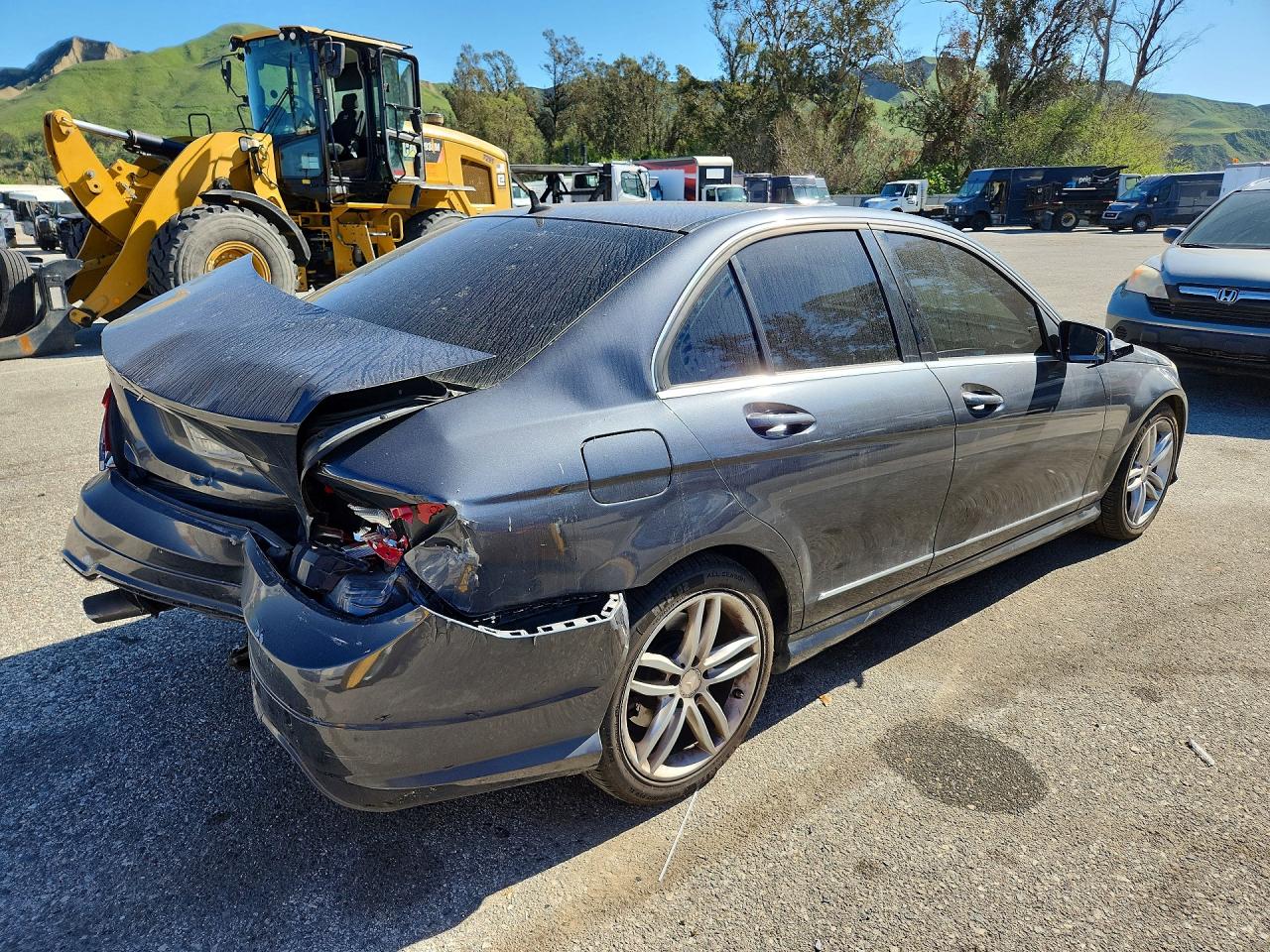 2014 MERCEDES-BENZ C 250 photo 3