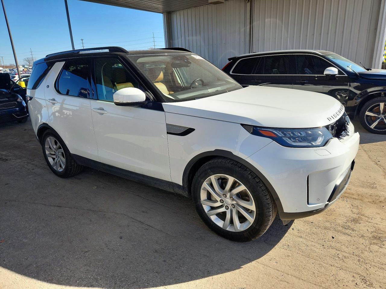 2019 LAND ROVER DISCOVERY HSE photo 7
