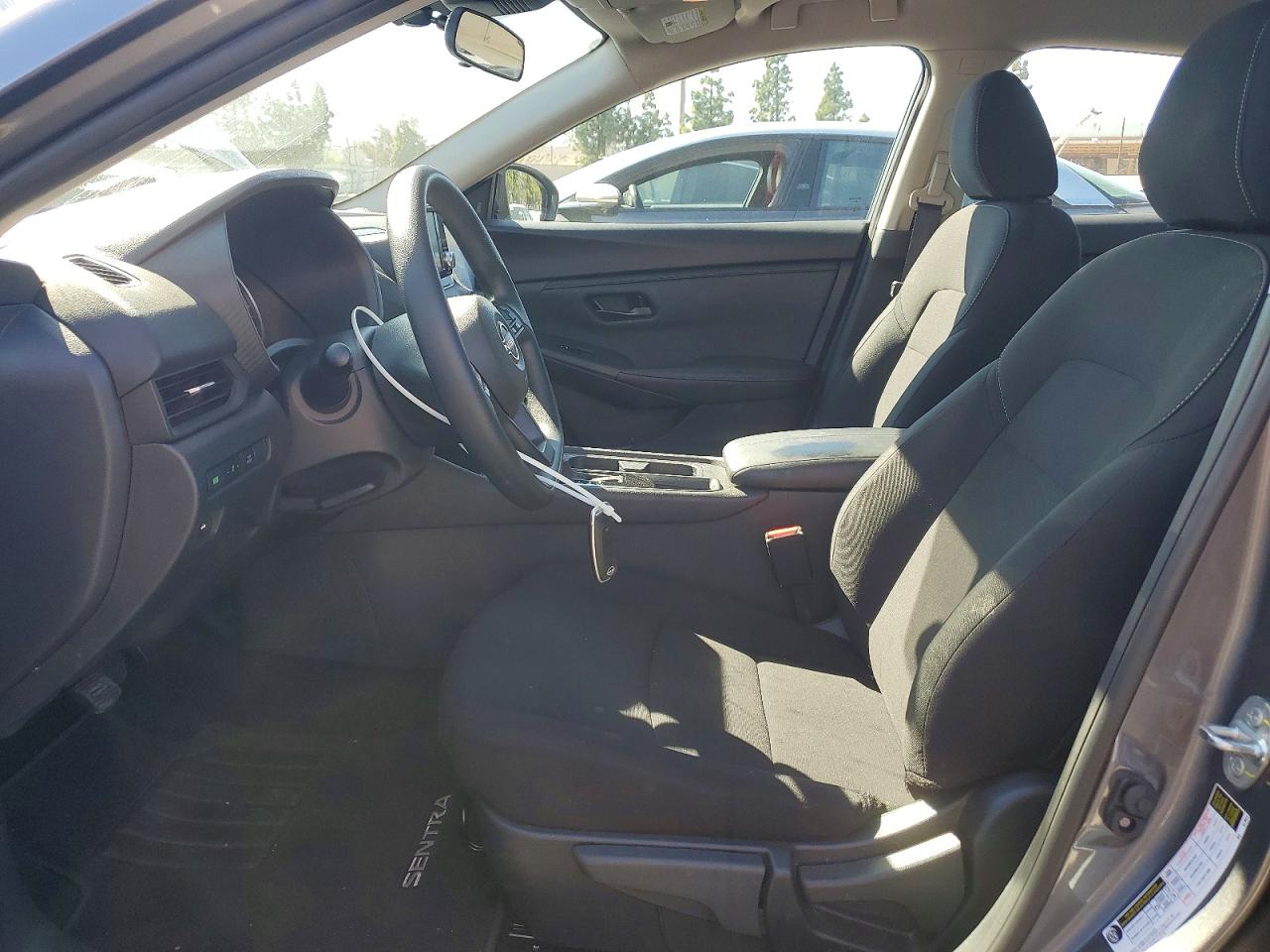 2025 NISSAN SENTRA S photo 19