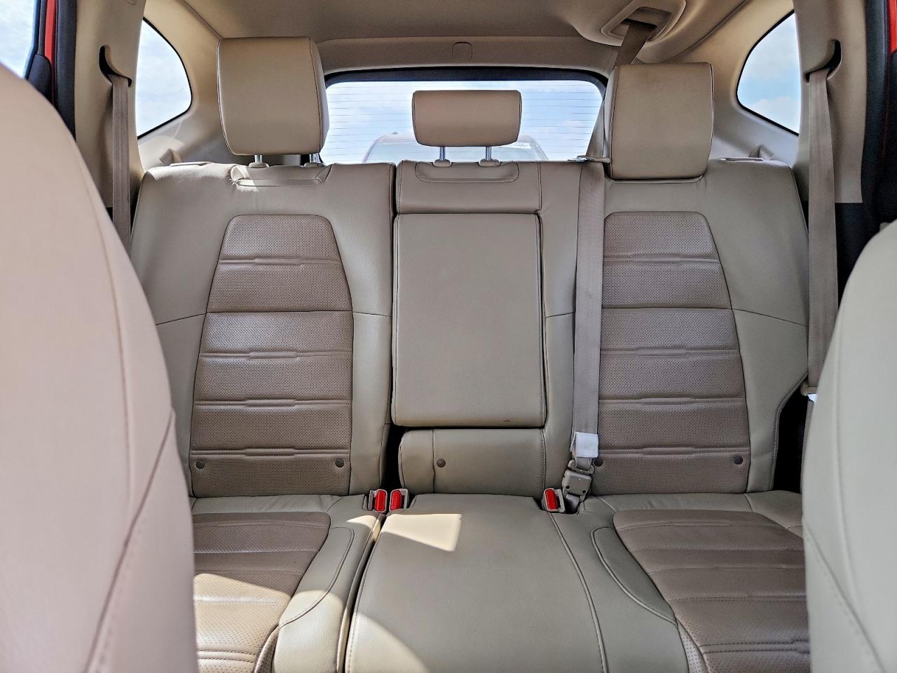 2017 HONDA CR-V TOURING photo 19