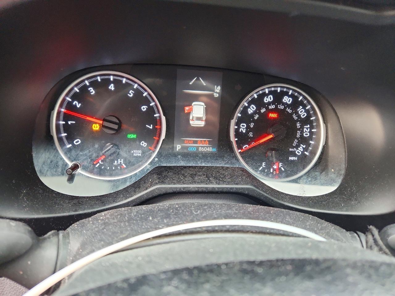 2021 TOYOTA RAV4 XLE photo 9