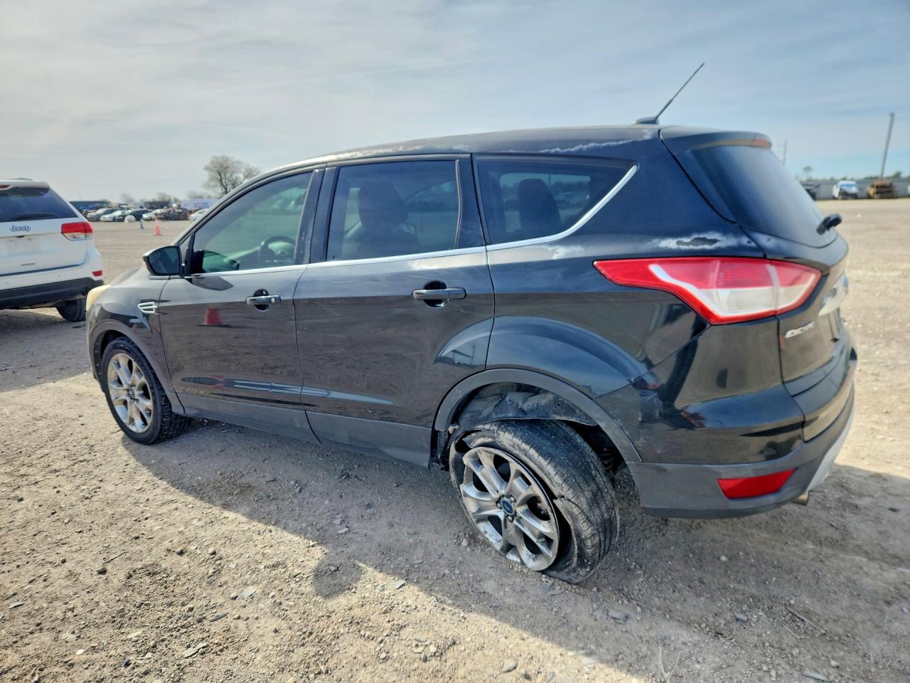 2013 FORD ESCAPE SEL photo 4
