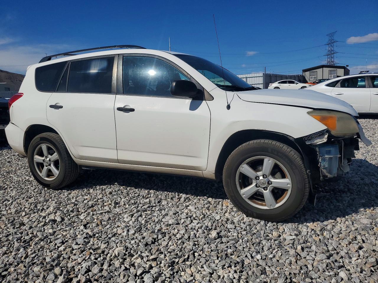 2007 TOYOTA RAV4 BASE photo 4