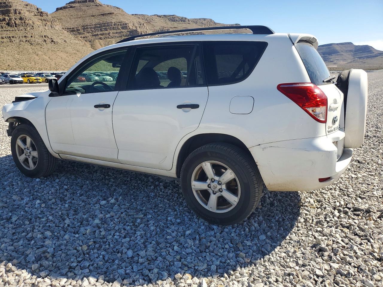 2007 TOYOTA RAV4 BASE photo 2
