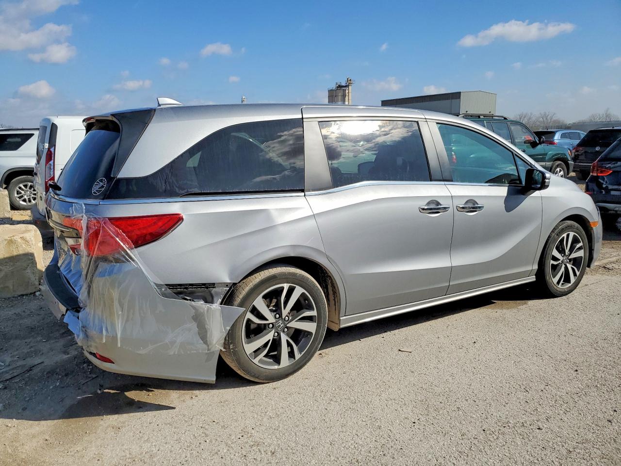 2023 HONDA ODYSSEY TOURING photo 7