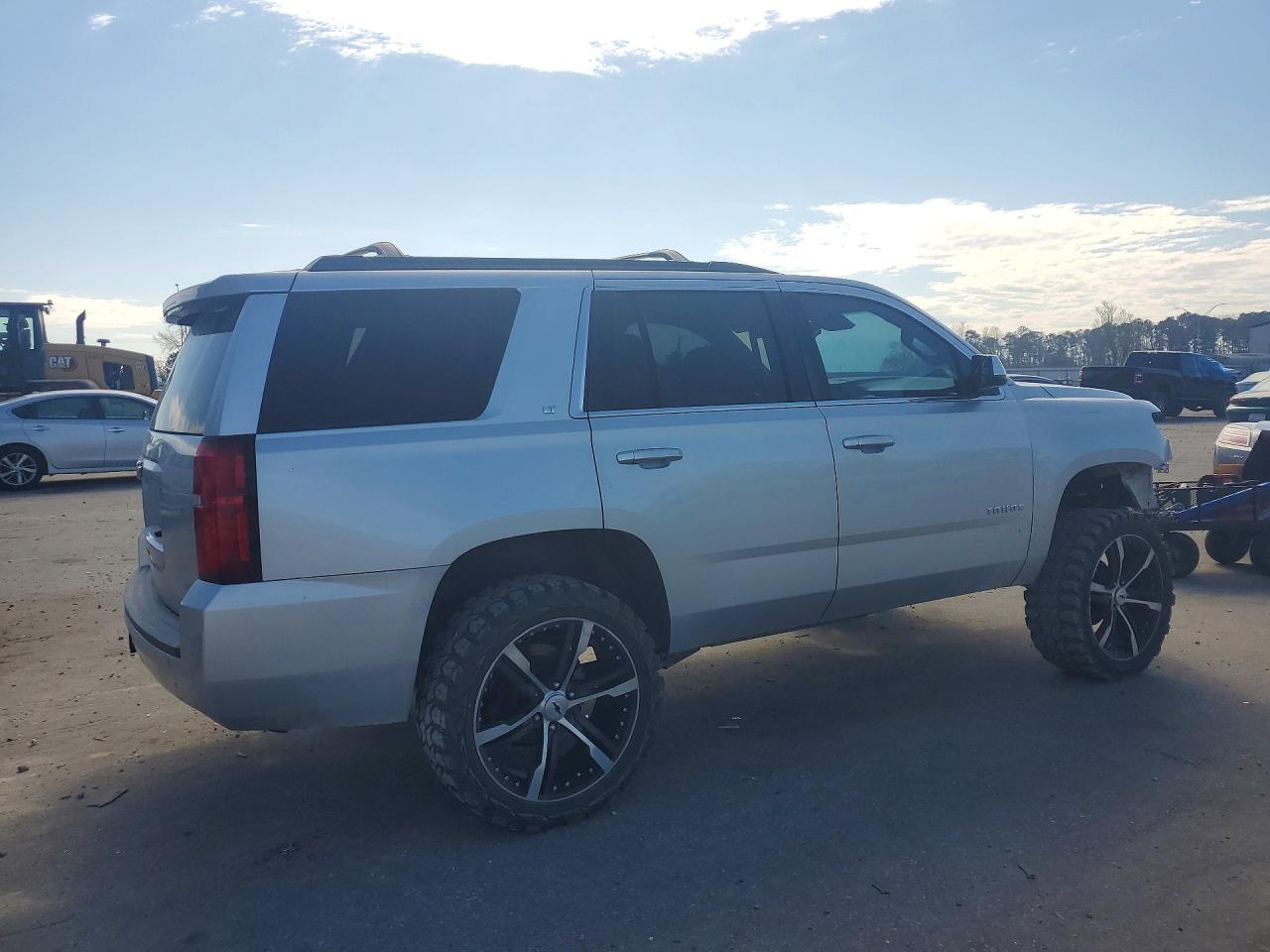 2015 CHEVROLET TAHOE C1500 LT photo 3
