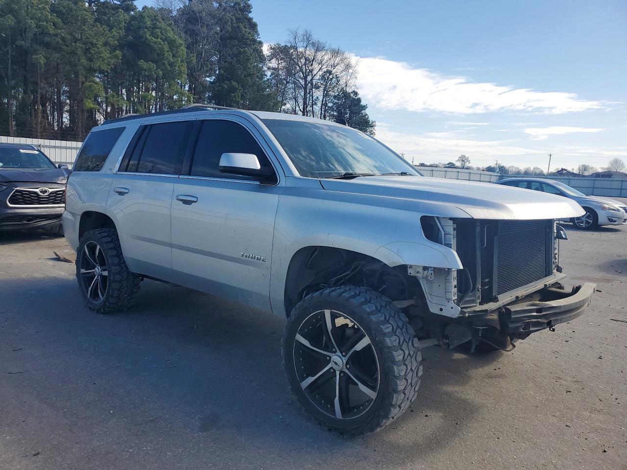 2015 CHEVROLET TAHOE C1500 LT photo 4