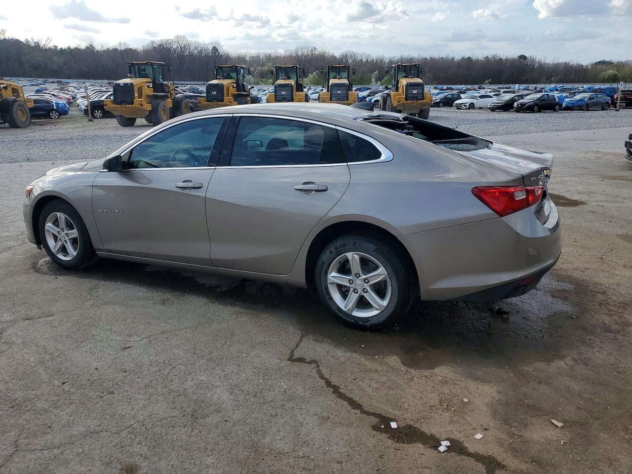 2022 CHEVROLET MALIBU LS photo 3